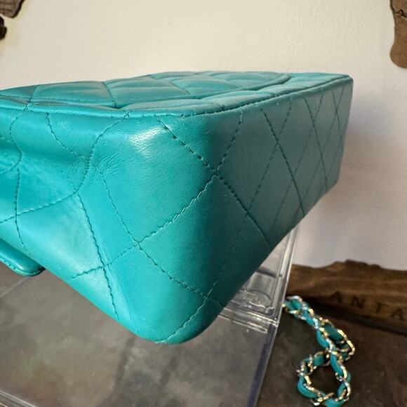 Chanel Teal Mini Rectangular Lambskin Chain Shoulder Bag Series 7 2002-03 GHW - Picture 4 of 12